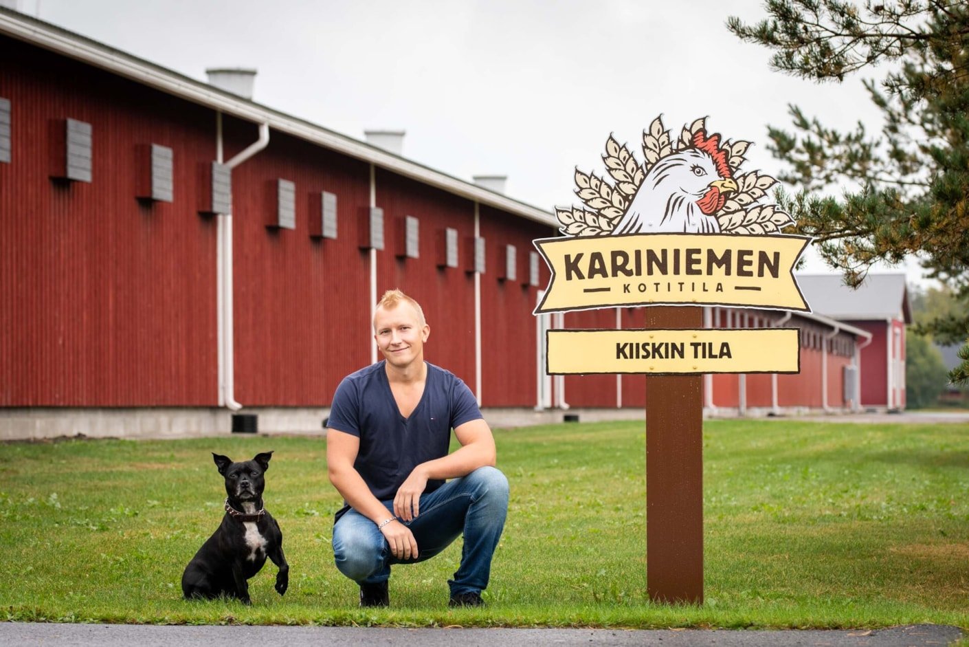 Kariniemen kotitila Kiiskin tila koira tilanpitäjä