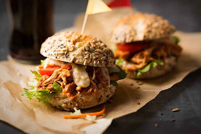 Kariniemen Pulled Chicken Burger